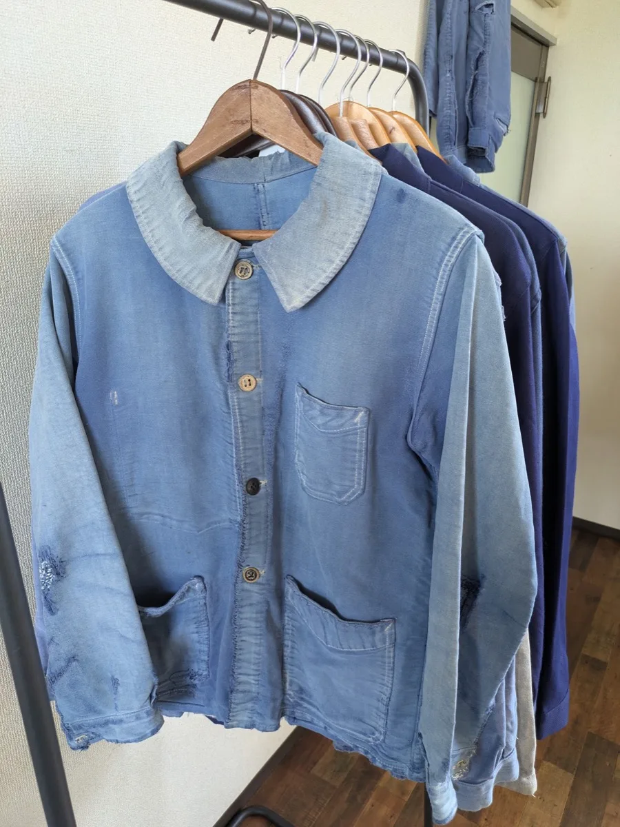 襟の色が抜けたフレンチワークジャケット